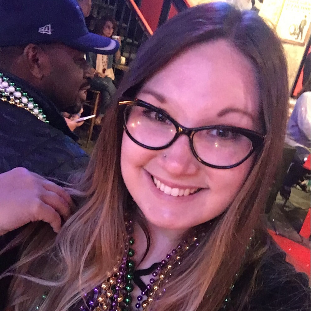 Meet your Posher, Danielle